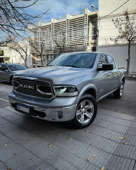 Ram 1500 5.7 Laramie Atx V8