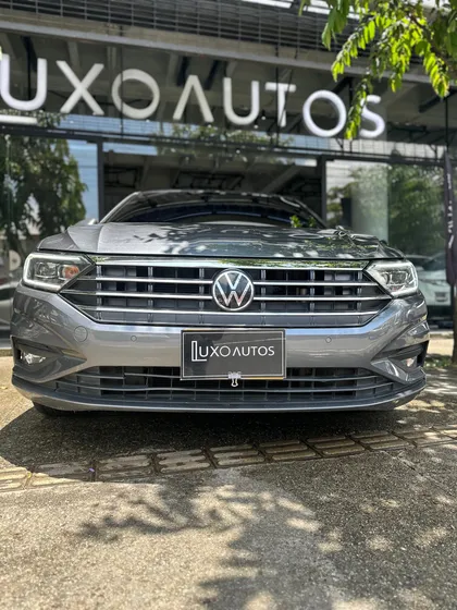 Volkswagen Jetta Sport Line