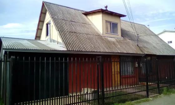 Se Vende Propiedad De 135mt2 De Terreno, 55mt2 Utiles