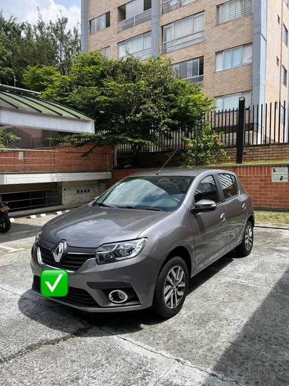 Renault Sandero 1.6 Zen