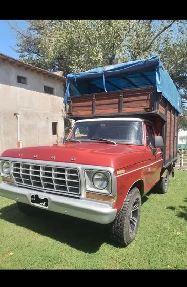 Ford F-100 3.6 Lujo