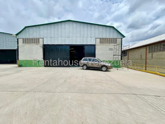 Dennymar, Alquila Galpon En Pavia Posee 1.000m2 Con Todos Los Servicios Basicos. Aprovecha Esta Oportunidad De Inversion B5a24520                                                                       