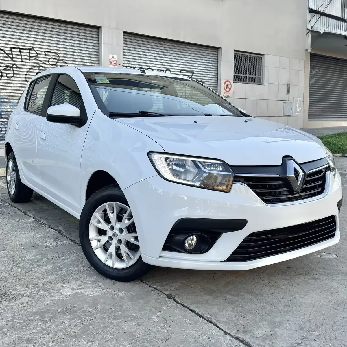 Renault Sandero 1.6 16v Zen