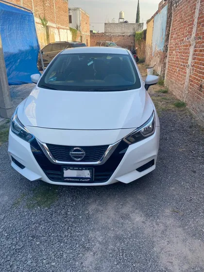 Nissan Versa 1.6 Sense Mt