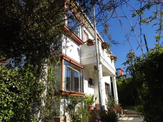Casa En Venta De 4 Dorm. En Valparaíso