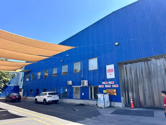 Galpón Industrial Urbano En Arriendo - San Joaquín