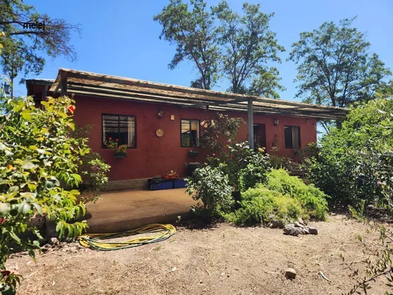 Casa En Venta Con Gran Terreno En Limache