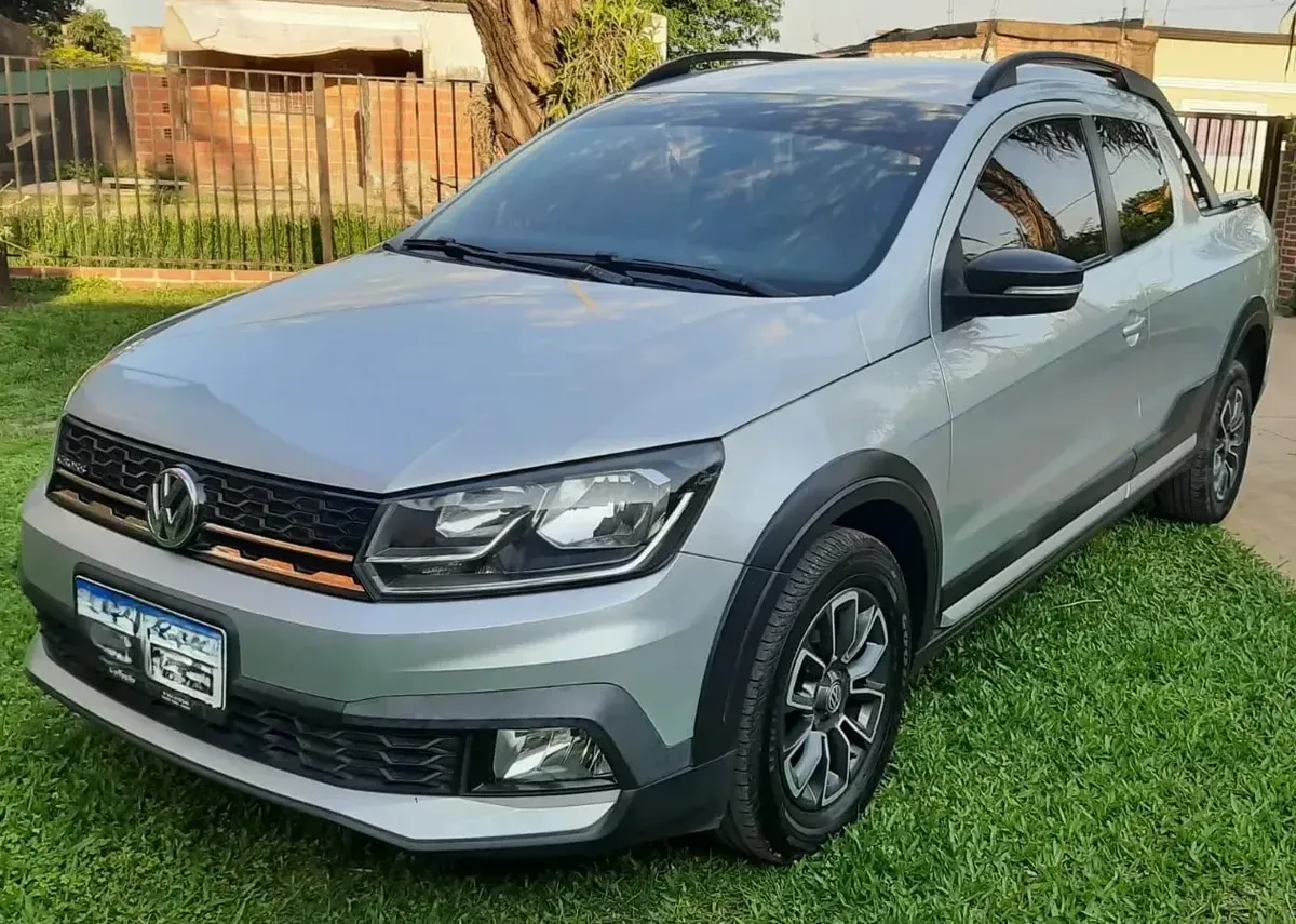 Volkswagen Saveiro 1.6 Cross Gp Cd 110cv Pack High
