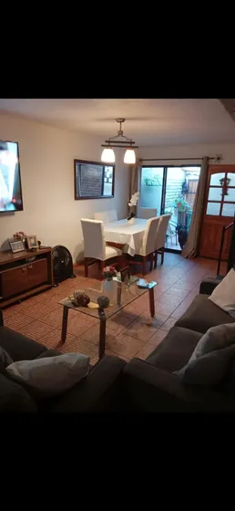 Hermosa Casa Acogedora En Renca