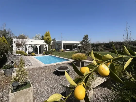 Casa En Venta De 3 Dorm Condominio. Brisas Norte En Colina