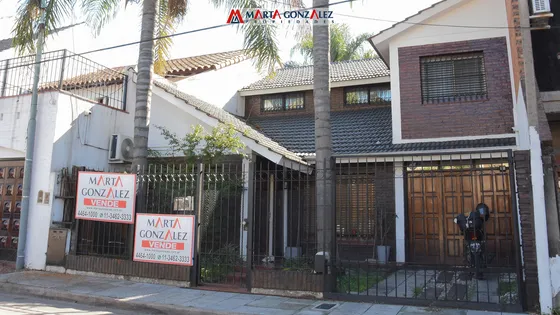 Chalet Zona Ward