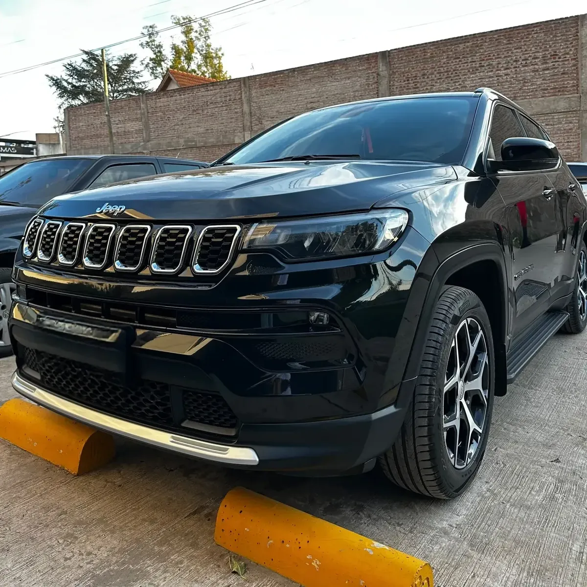 Jeep Compass 1.3 Longitude At6