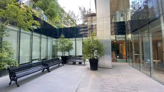 Excelente Oficina, Elegante Habilitación, Amoblada, Terraza