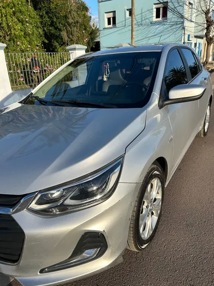 Chevrolet Onix 1.0t Hb Premier At