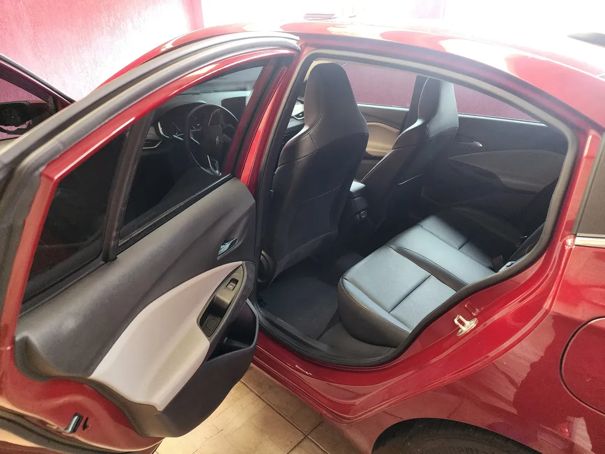 Chevrolet Onix Plus 2024 1.0 Premier Turbo Aut. 4p — foto 4