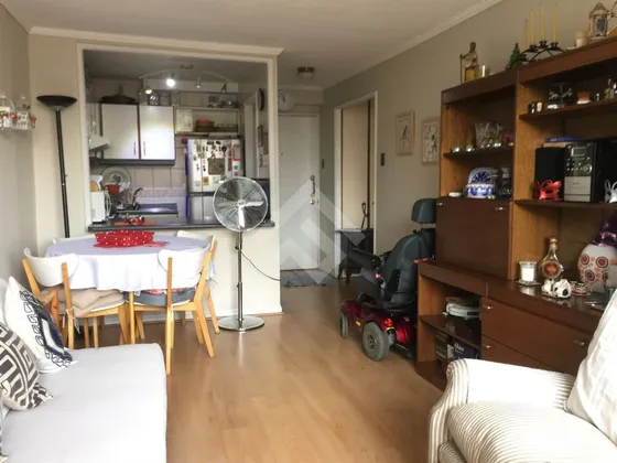 Departamento En Venta De 1 Dorm. En Las Condes