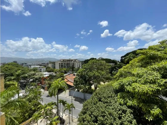 Se Vende Ph 615m² 3h+2s/4b+2s/3p La Castellana