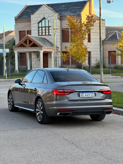 Audi A4 2.0 40 Tfsi Front