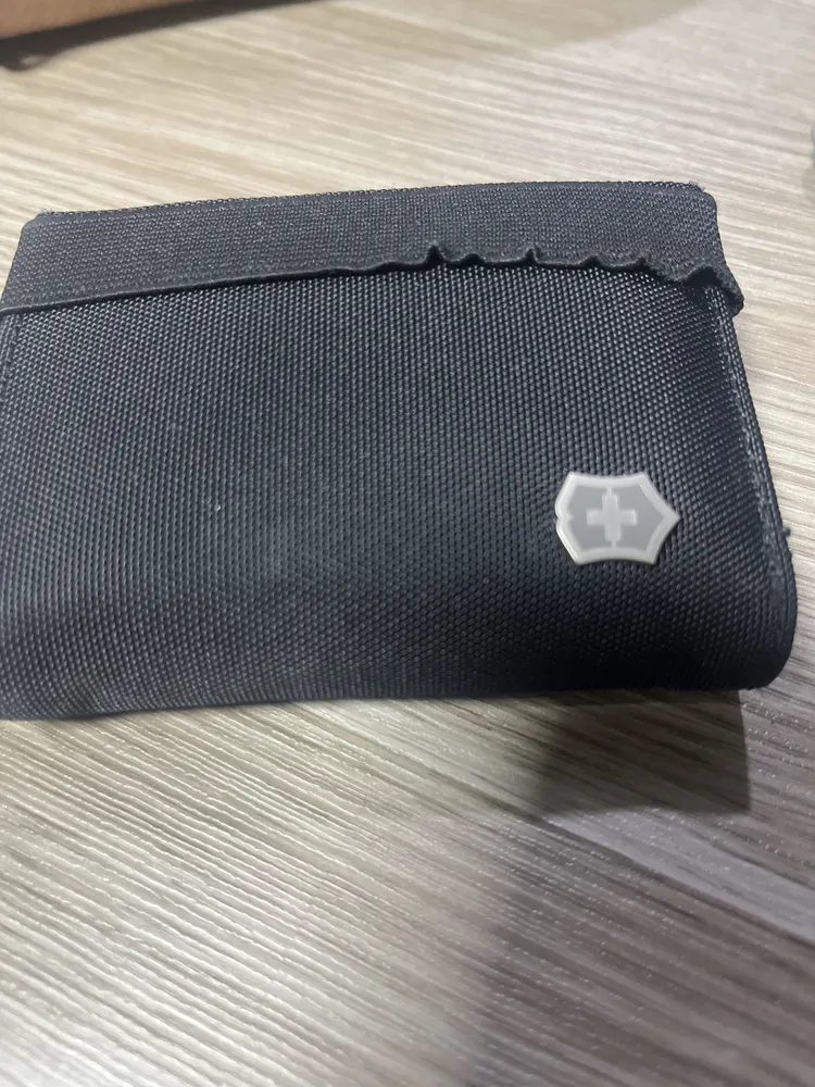 Cartera Victorinox Tres Dobleces Tri fold Wallet 31172401