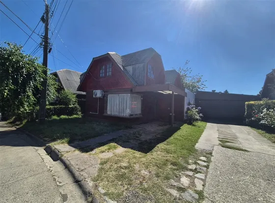 Casa En Venta De 6 Dorm. En Los Angeles