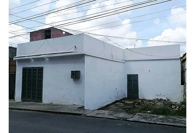 Venta De Casa Y Terreno En El Pueblo De Guatire
