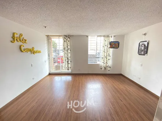 Apartamento En Barrio La Estacion. 3 Habitaciones, 60 M², Id: 147557