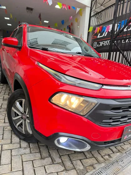 Fiat Toro 1.8 16v Freedom Flex 4x2 Aut. 4p