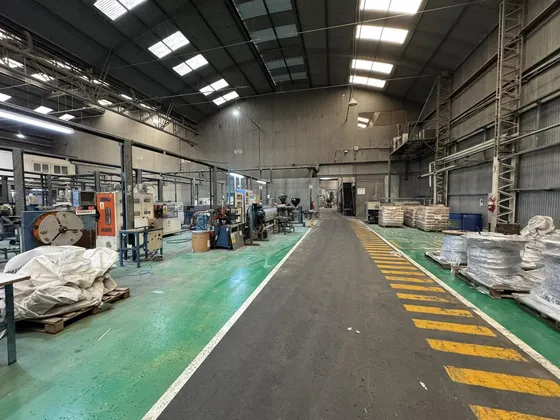 Nave Industrial En Pablo Podesta De 8250 M2 Cubiertos