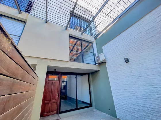 Venta Triplex En Pocitos Nuevo