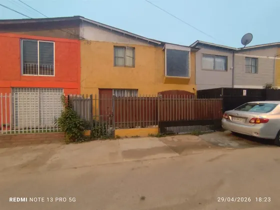 Casa En Venta De 3 Dorm. En Coquimbo