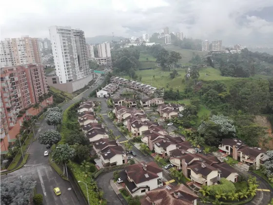  Venta De Espectacular Penthouse En Palermo, Manizales