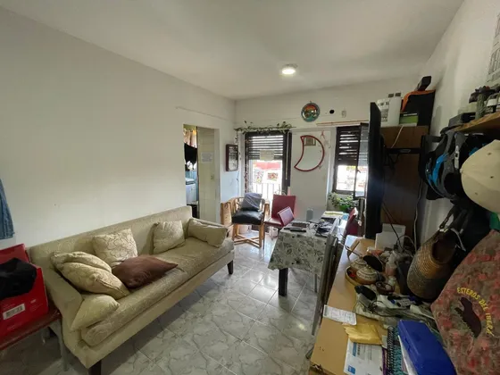 Belgrano 4000 /almagro/departamento 2 Ambientes / Frente, Lavadero/ 50 M2 / U$s 60.000