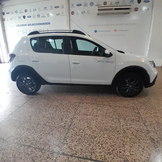 Renault Sandero Stepway 1.6 16v Zen