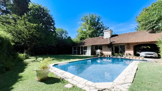 Venta Casa Country San Carlos Lote Central 870 M² Pileta 2 Dorm. C/dep.