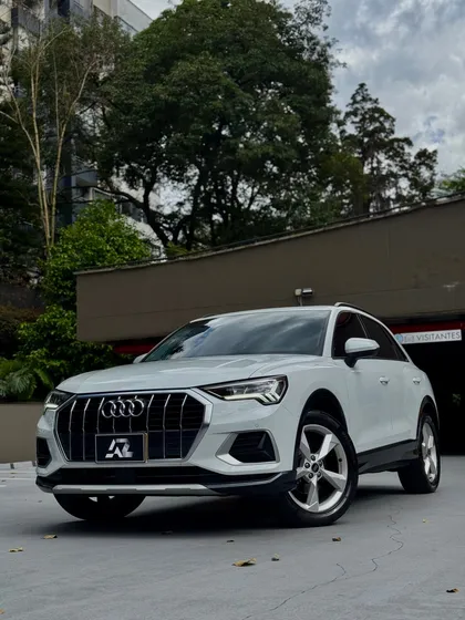 Audi Q3 1.4 35 Tfsi Ambition Plus