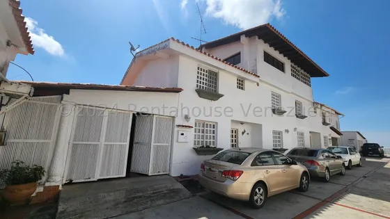 V Hermosa Casa En Venta San Antonio De Los Altos 