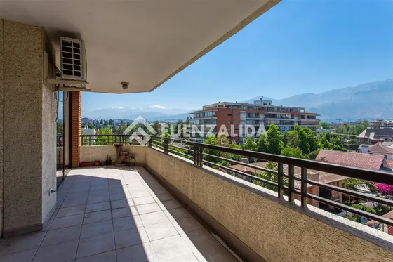 Amplio Departamento 4d/4b A Pasos Del Jumbo