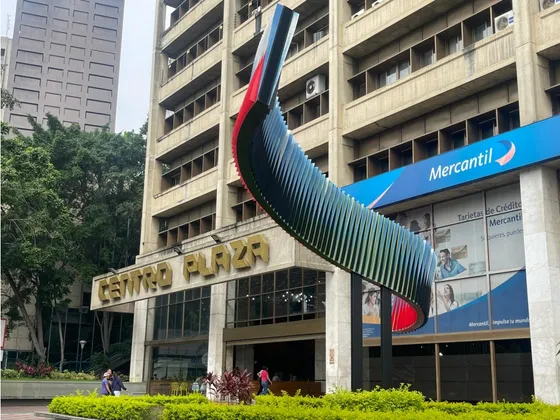 Se Alquila Oficina 86m2 Los Palos Grandes 6552