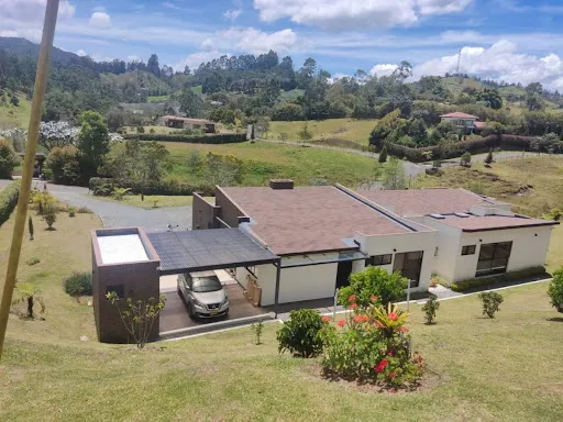 Casas En Arriendo El Retiro 643-6959810