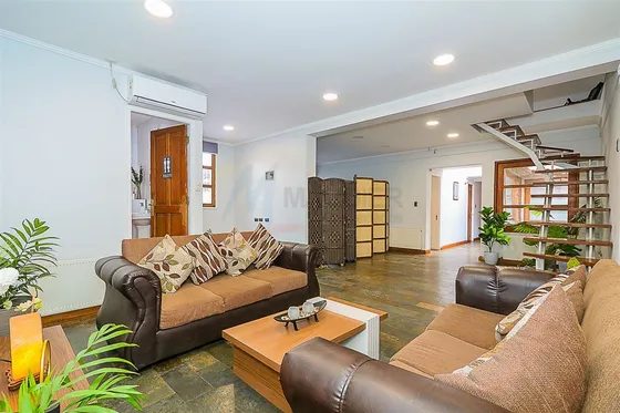 Casa En Venta En Las Condes