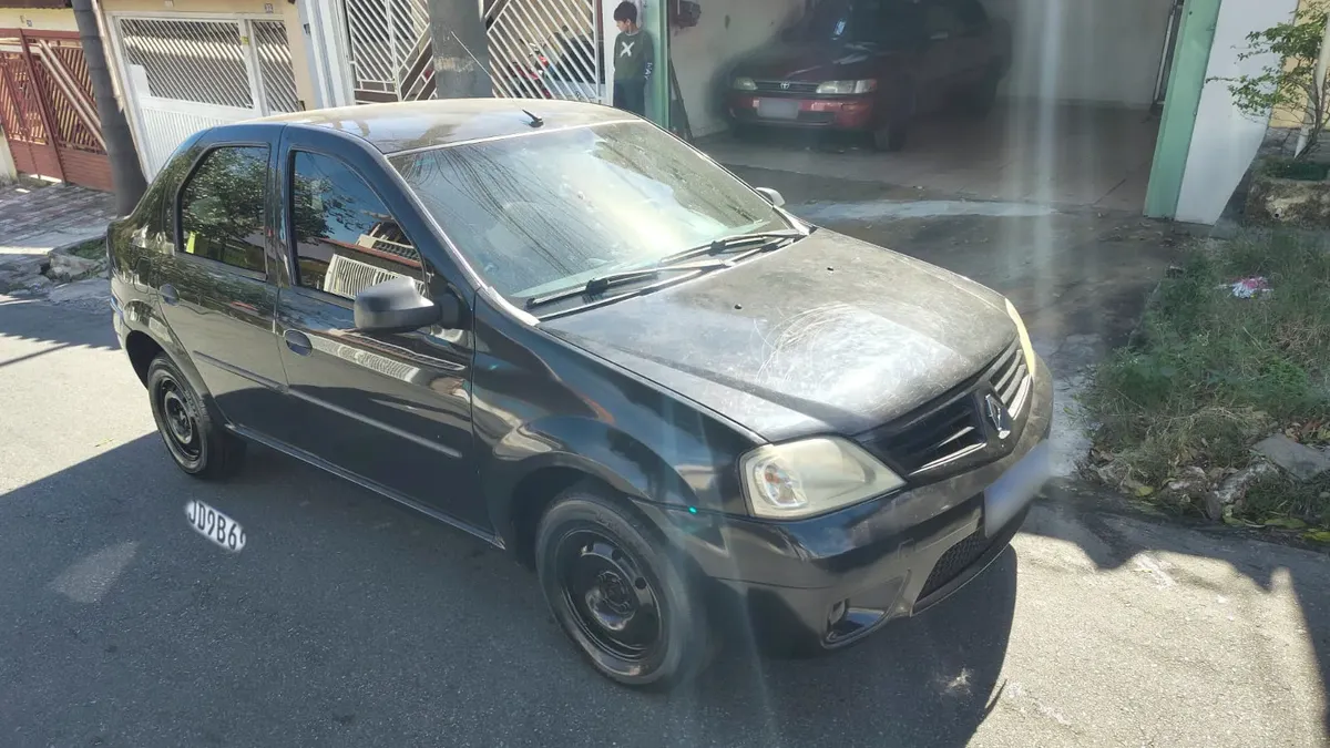 Renault Logan 2010 1.0 16v Expression Hi-flex 4p — foto 7