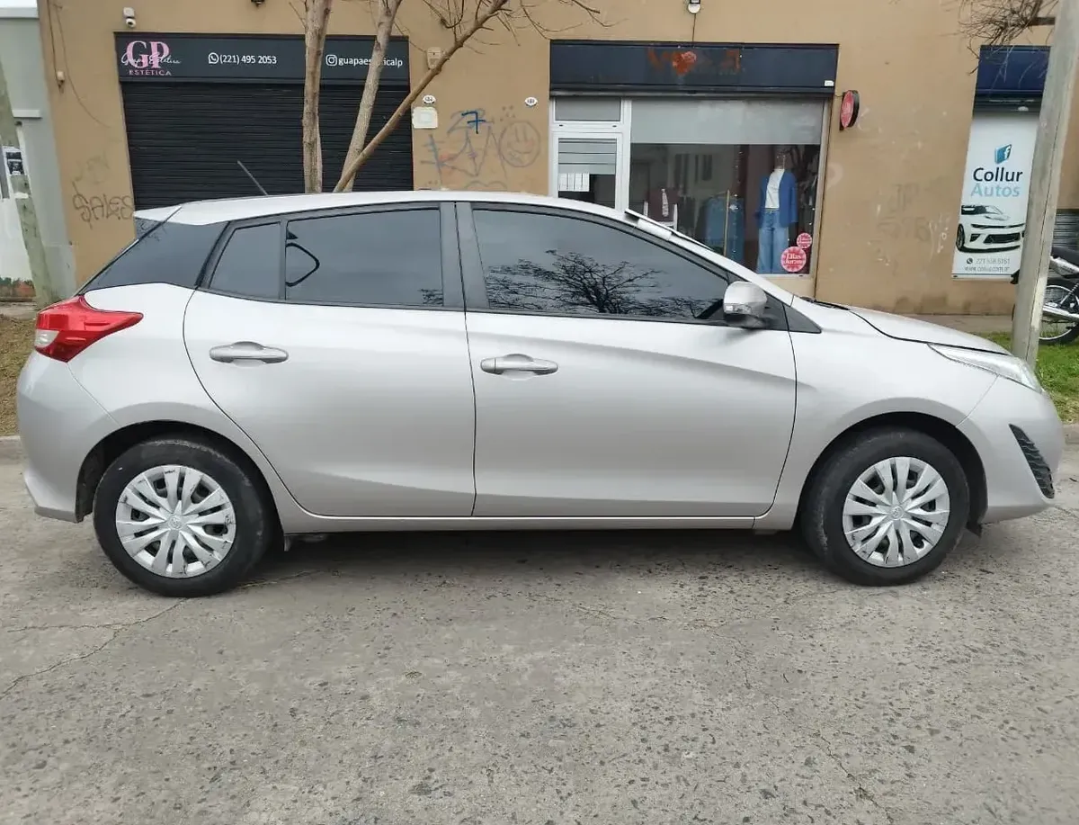 Toyota Yaris 1.5 107cv Xs