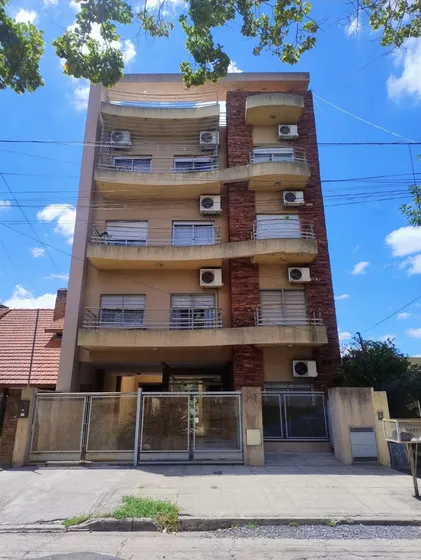 Departamento 3 Ambientes En Monte Grande!