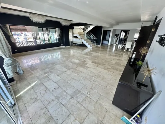 Penthouse En Naco