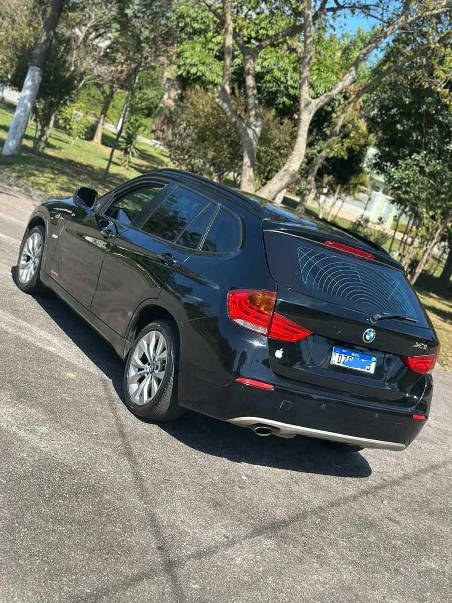 BMW X1 2011 2.0 Sdrive18i 5p — foto 5