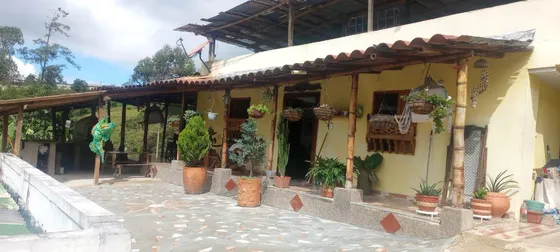 Linda Finca En Venta Marinilla-antioquia 