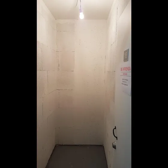 Bodega En Rosas Esquina Amunátegui (metro Santa Ana)