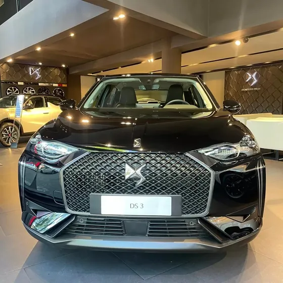 D.s. Ds3 1.2 130 Cv At8 - Rivolli