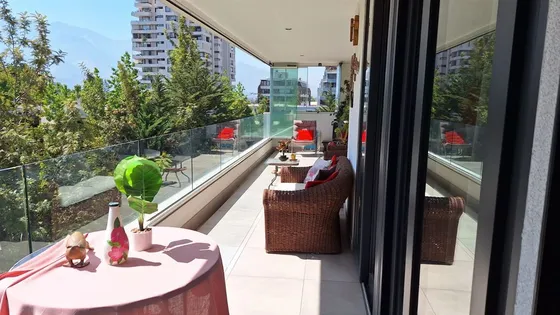Departamento En Venta De 3 Dorm. En Las Condes
