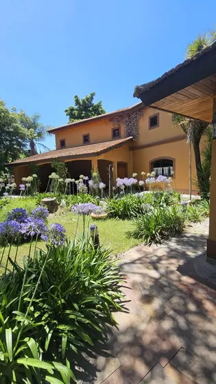 Venta Casa En Robles Del Monarca, Pilar - Acepta Permuta